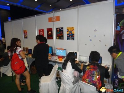 2015年菲律賓動漫展奇葩造型大賞 你能忍嗎？